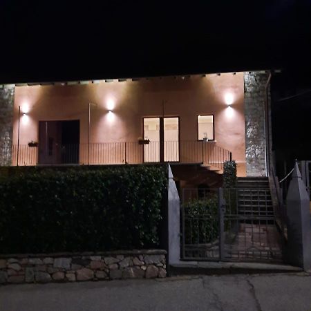 Apartmán Il Sole Di Simona - Il Prato Omegna Exteriér fotografie